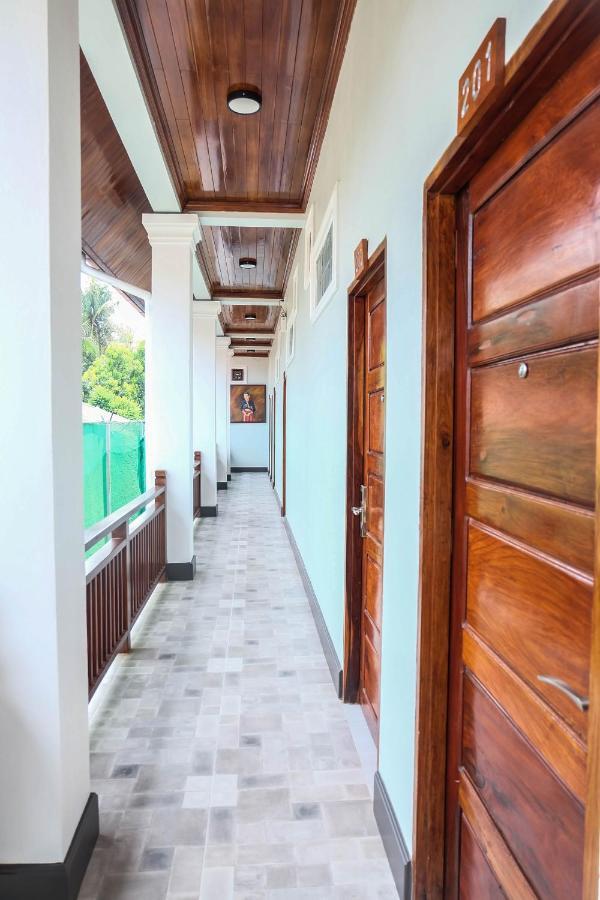 Luang Prabang Museum Inn & Travel Eksteriør billede